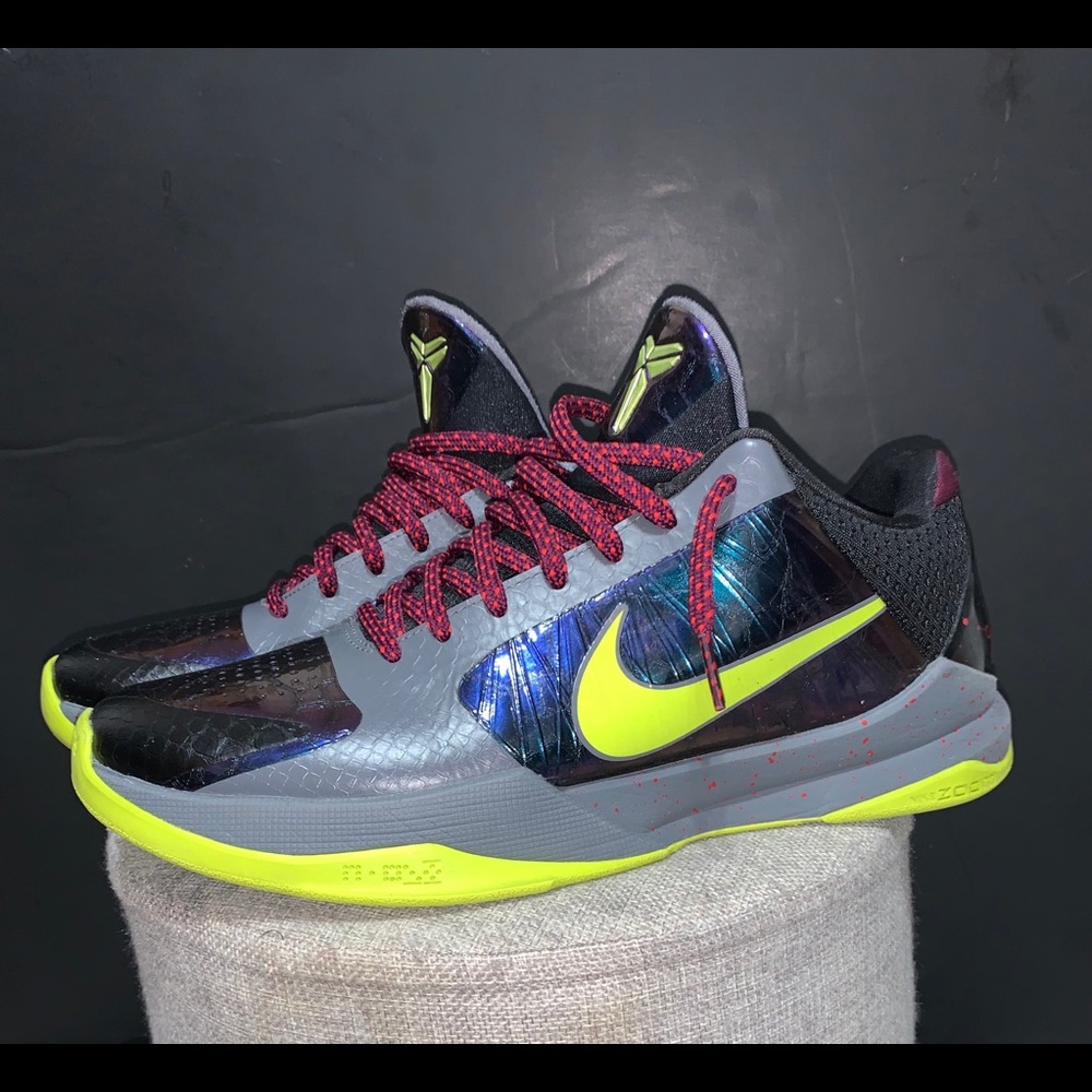 Kobe’s KB... Nike’s